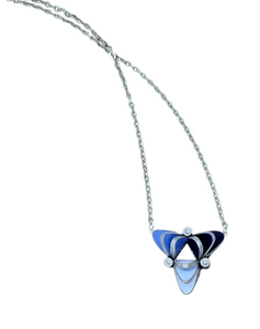 Butterfly pendant (Triangle)